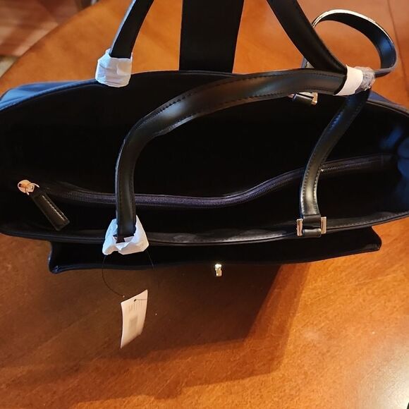 NEW DKNY Fabric Medium Travel Tote Tablet Bag Purse, Black & Silver Closure - Picture 5 of 16